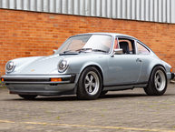 Drive Straat - 1974 Porsche 911 SC Polar Silver 9114103164 - Finished - Outdoors